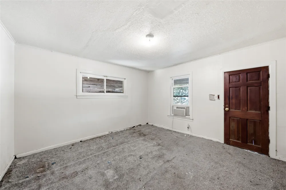 915 DAWSON STREET Waco, TX 76704