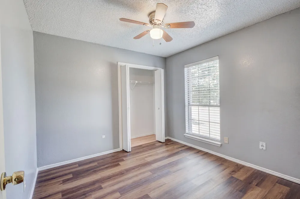 1018 Dandelion Drive Mesquite, TX 75149