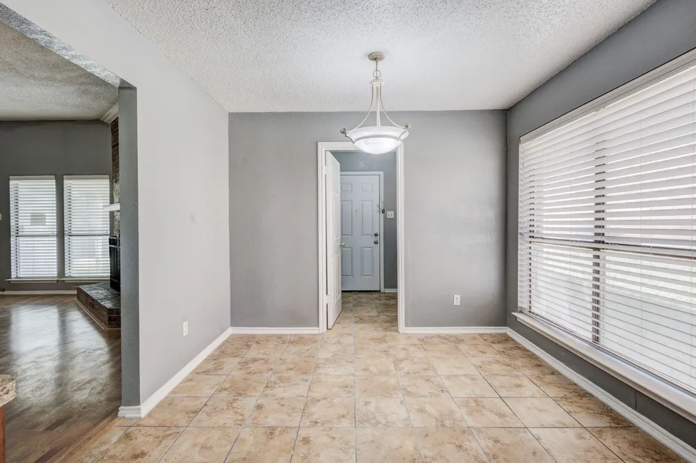 1018 Dandelion Drive Mesquite, TX 75149