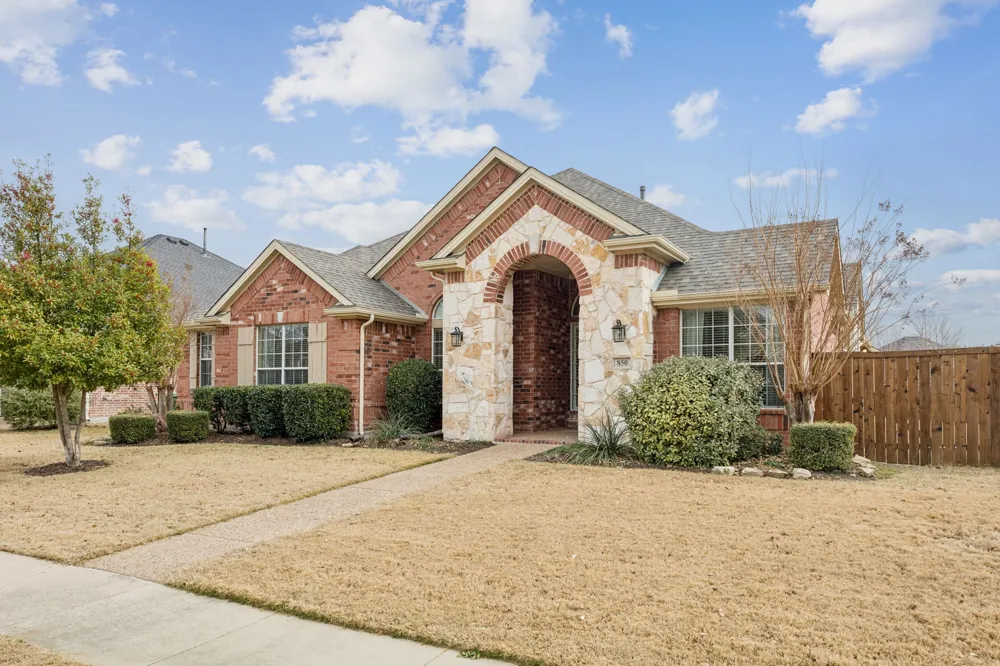 850 Wind Brook Lane Prosper, TX 75078