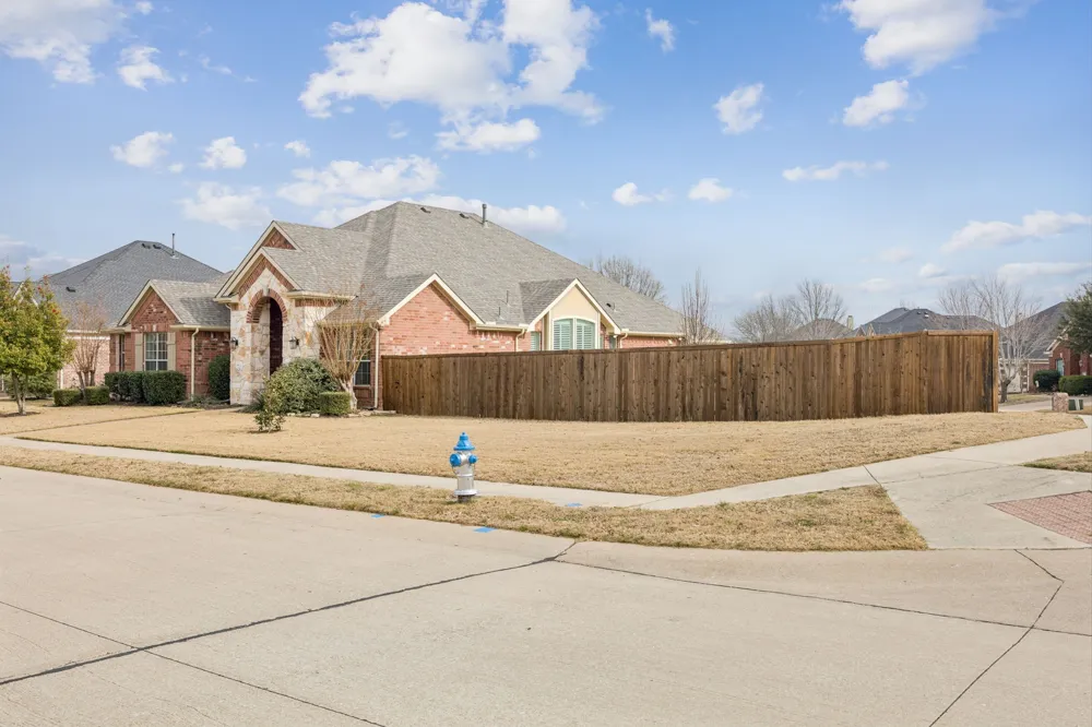 850 Wind Brook Lane Prosper, TX 75078