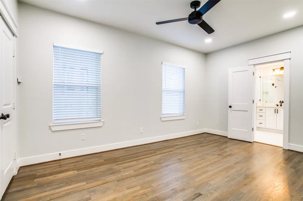 619 Pembroke Avenue Dallas, TX 75208