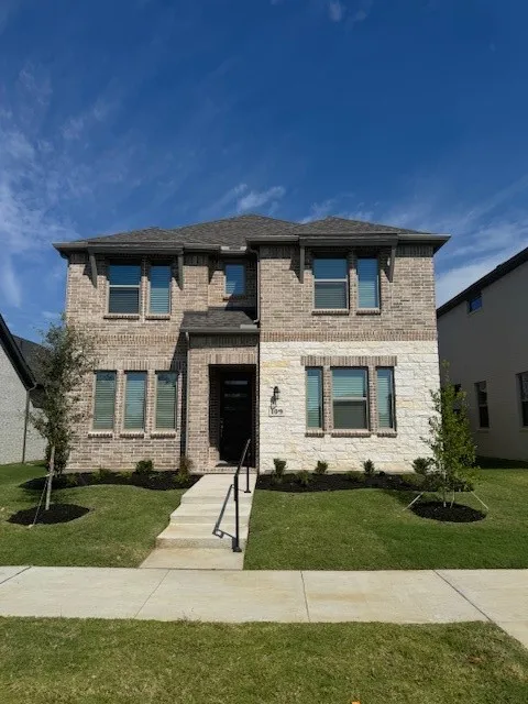 109 North Sky Drive Celina, TX 75009