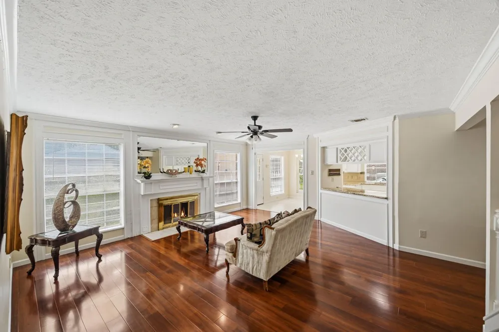 3926 Felicia Drive Sugar Land, TX 77479