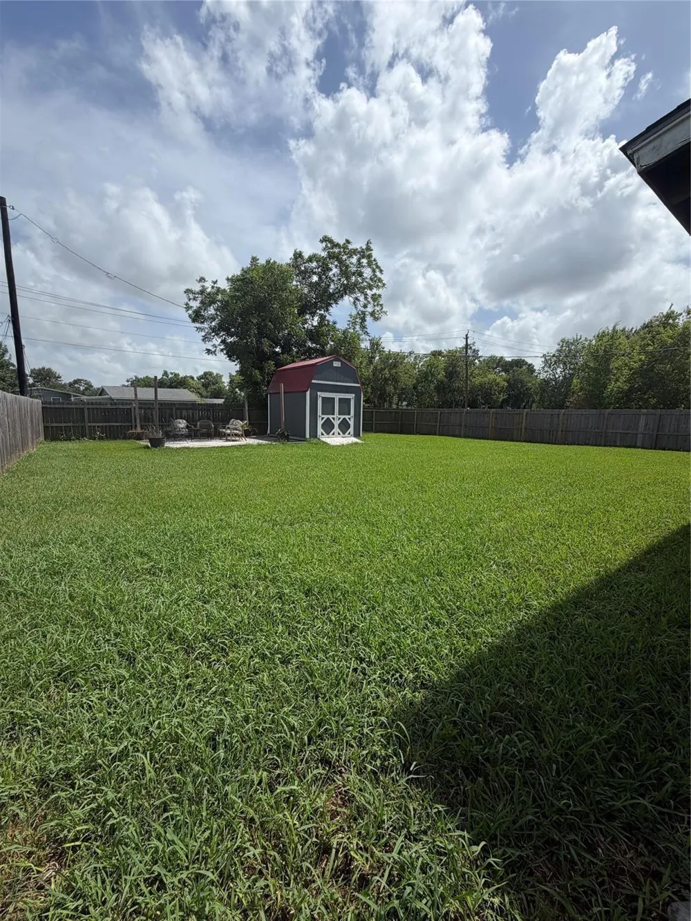 52 Periwinkle Court Lake Jackson, TX 77566