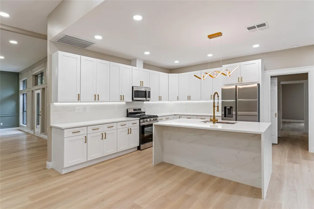 210 Mill Trail Drive Sugar Land, TX 77498