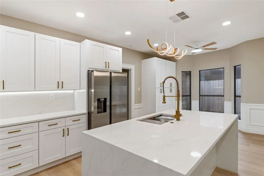 210 Mill Trail Drive Sugar Land, TX 77498
