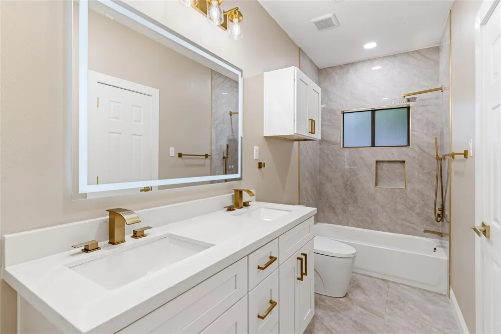 210 Mill Trail Drive Sugar Land, TX 77498