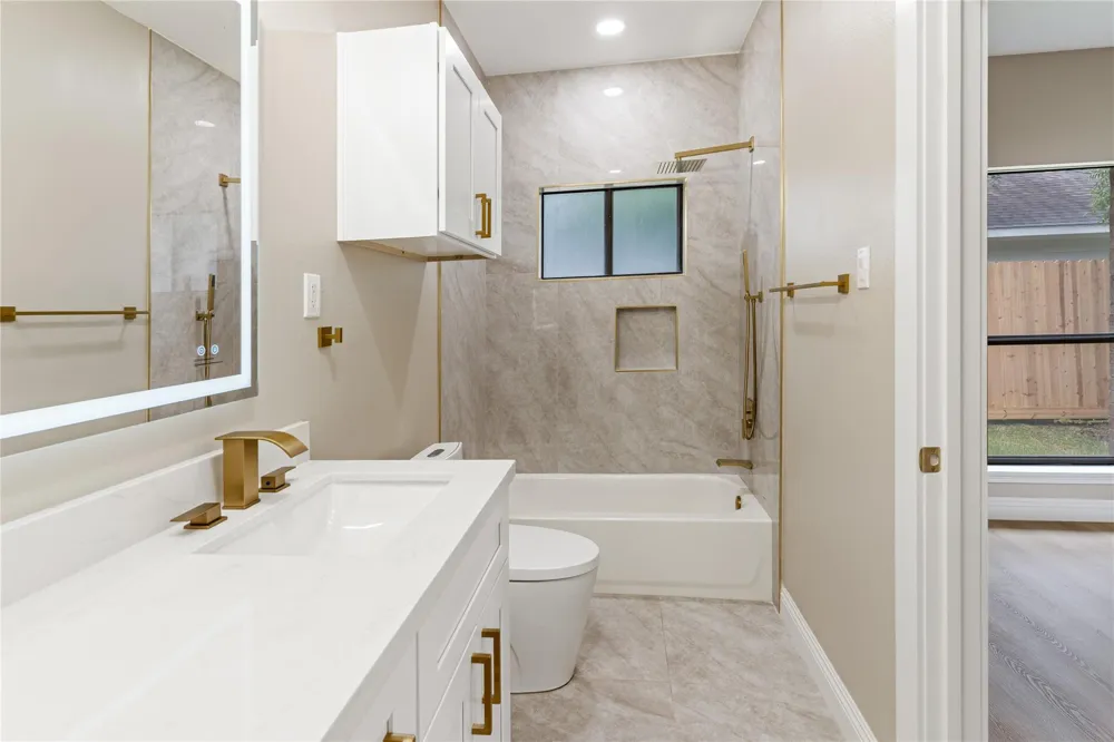 210 Mill Trail Drive Sugar Land, TX 77498