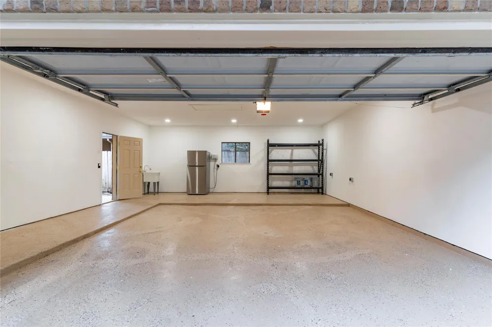 210 Mill Trail Drive Sugar Land, TX 77498
