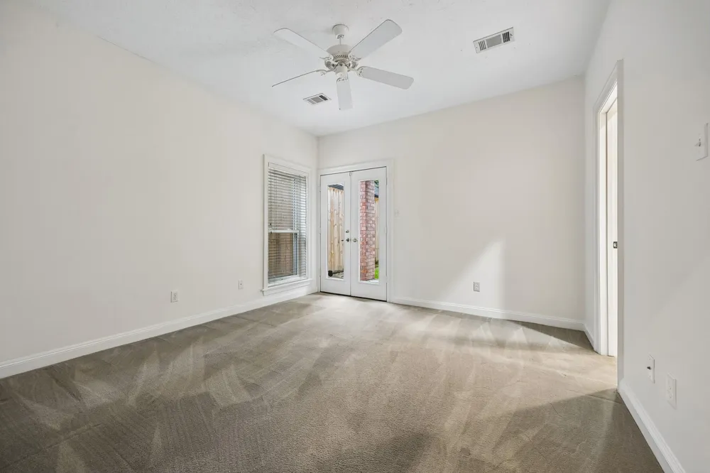 911 Birdsall Street Houston, TX 77007