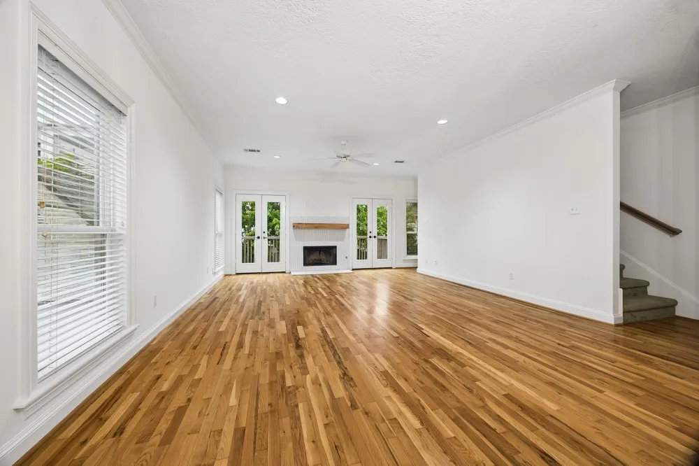 911 Birdsall Street Houston, TX 77007