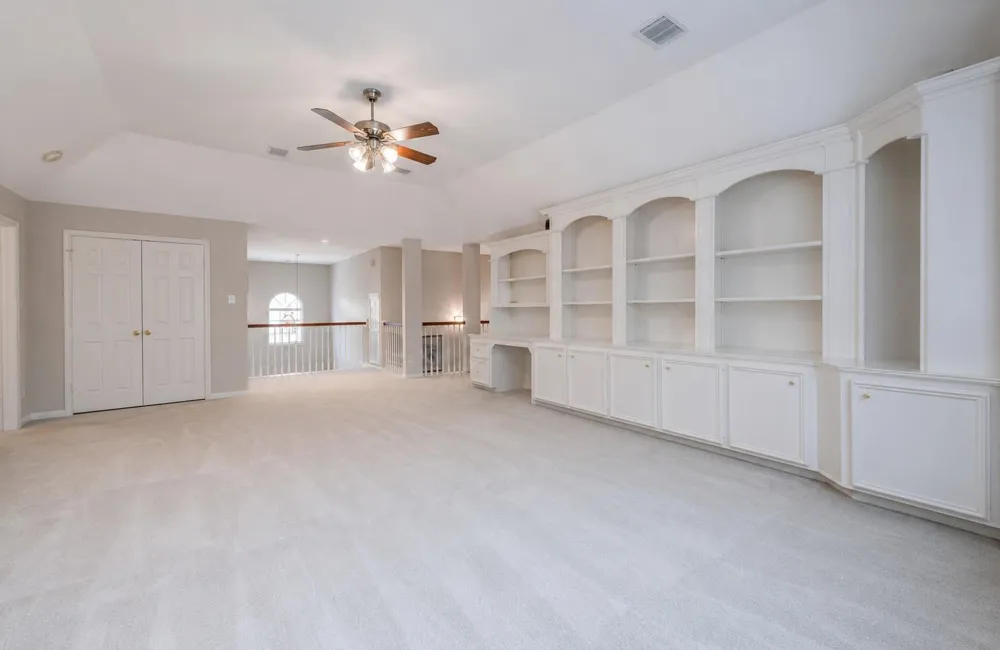 1303 Red Oak Court Sugar Land, TX 77479