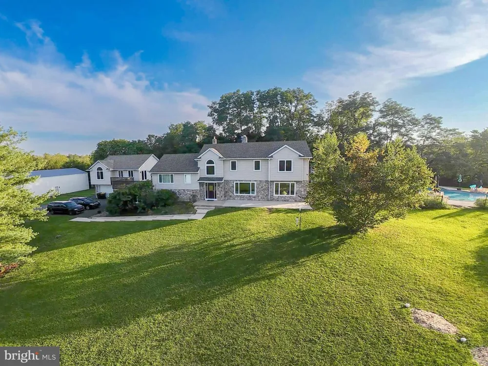 1088 GRABER ROAD Red Hill, PA 18076