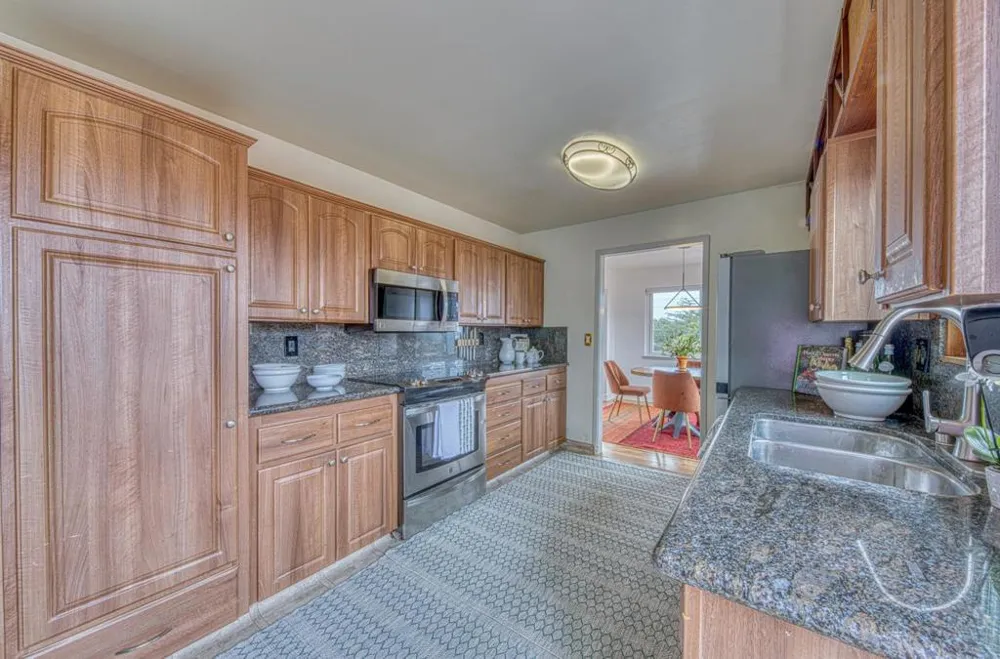 1321 Hoffman Avenue Monterey, CA 93940