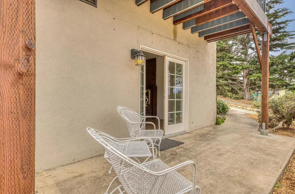 1321 Hoffman Avenue Monterey, CA 93940