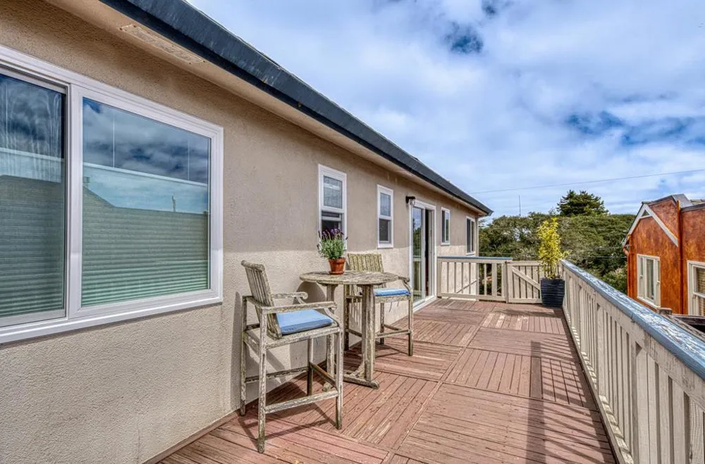 1321 Hoffman Avenue Monterey, CA 93940