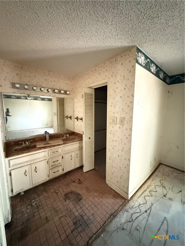 4009 Chisholm Trail Temple, TX 76504