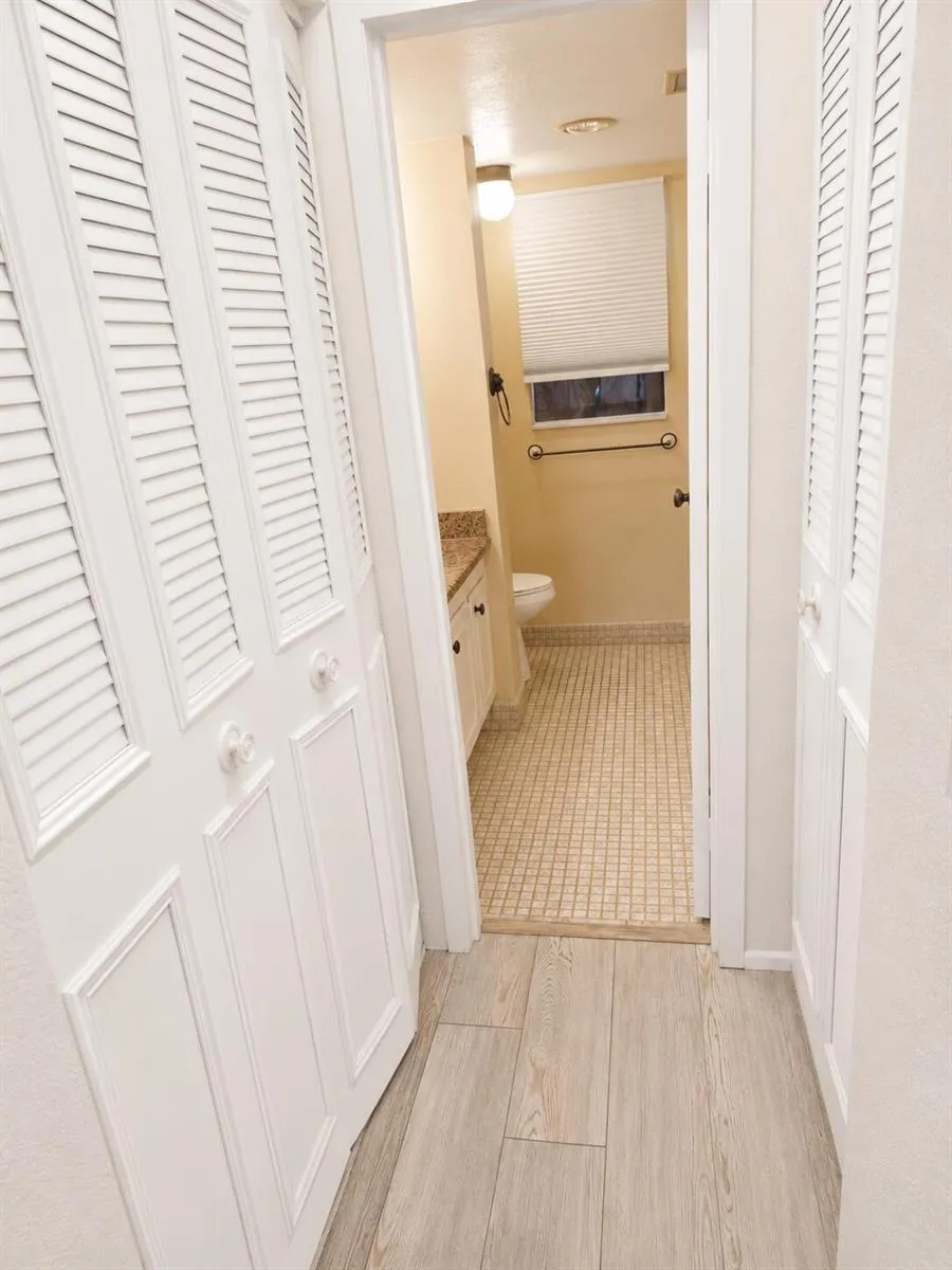 3524 Via Poinciana #Apt 104 Lake Worth, FL 33467