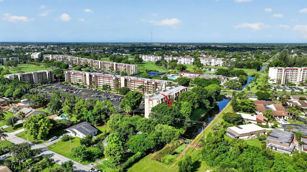 3524 Via Poinciana #Apt 104 Lake Worth, FL 33467