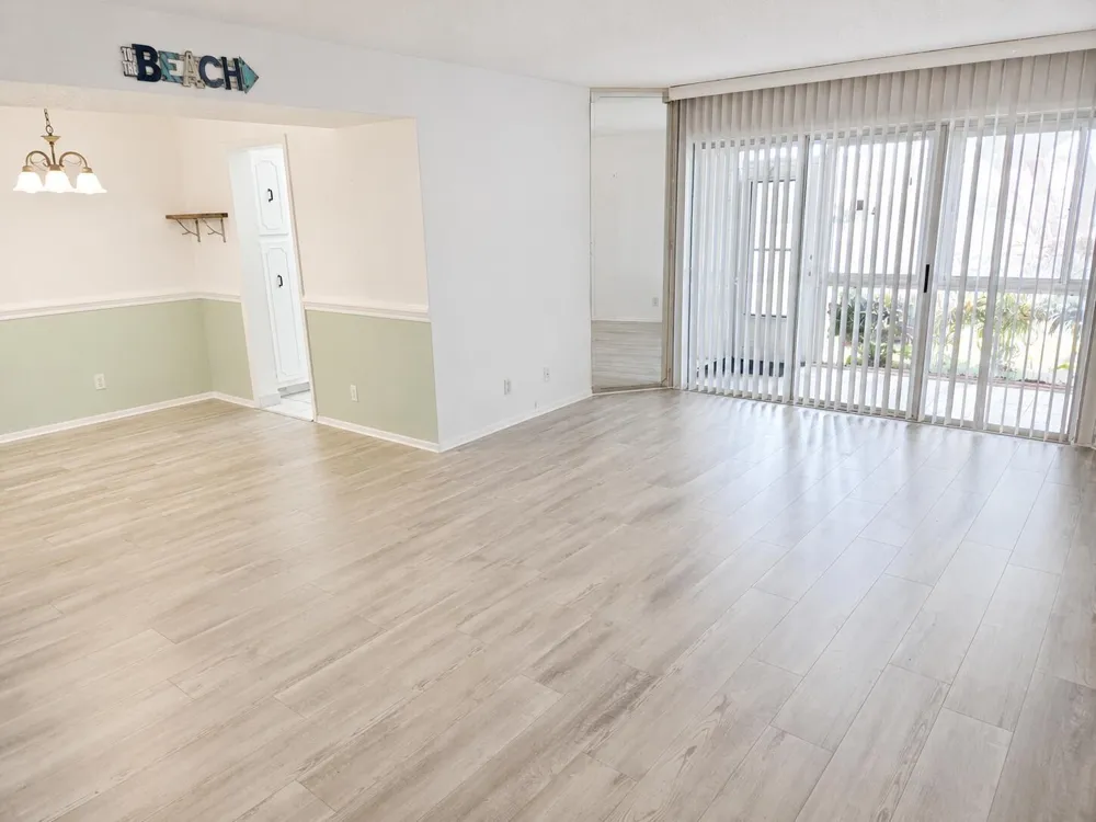 3524 Via Poinciana #Apt 104 Lake Worth, FL 33467