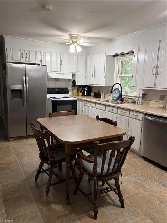 226 Hill Drive Lexington, NC 27295