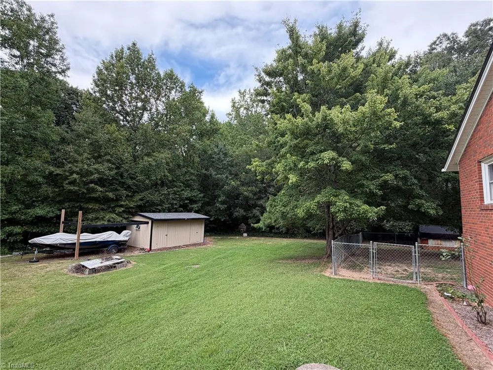 226 Hill Drive Lexington, NC 27295
