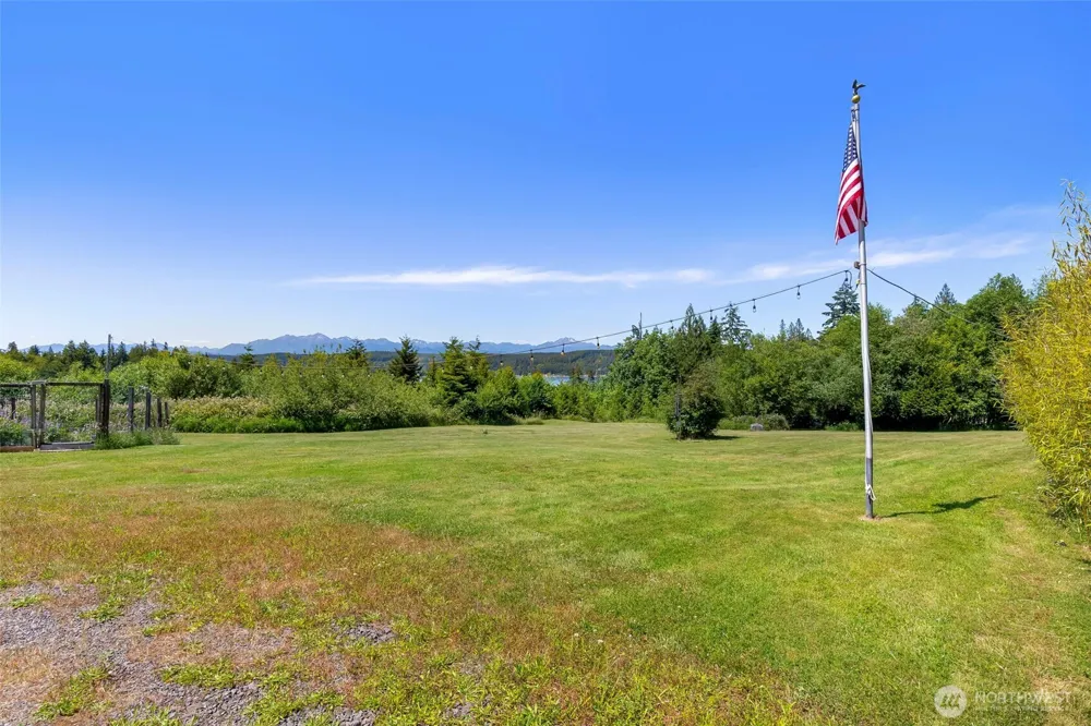 180 E Happy Hollow Lane Belfair, WA 98528