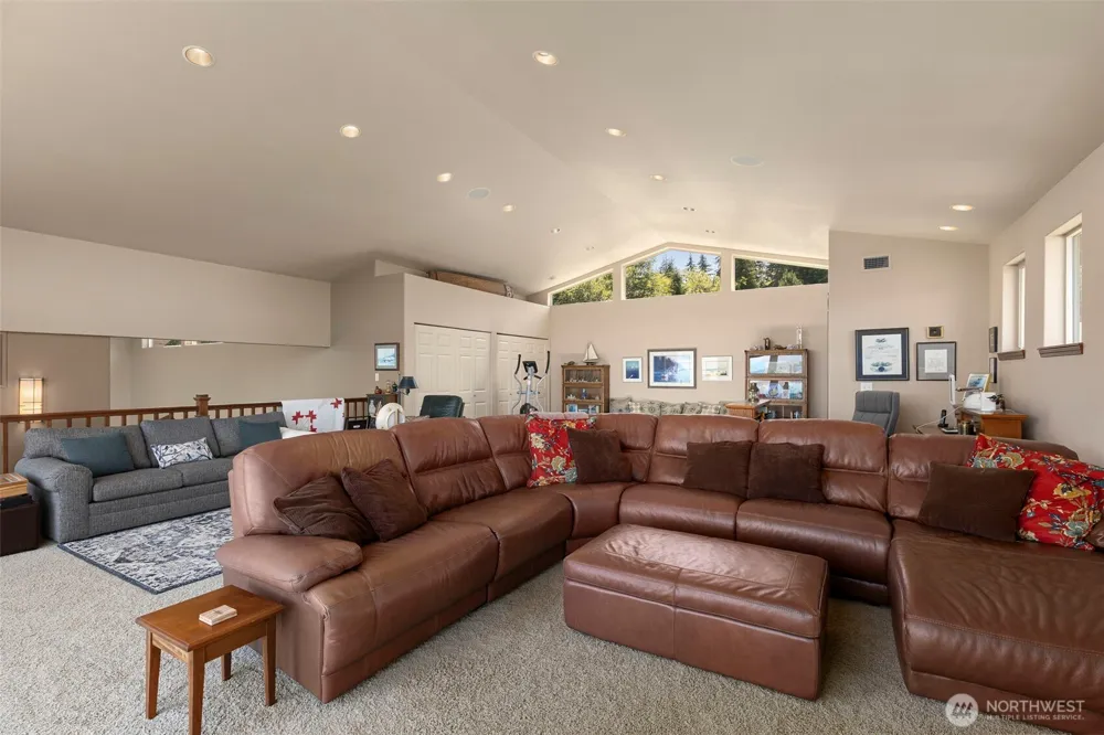 180 E Happy Hollow Lane Belfair, WA 98528