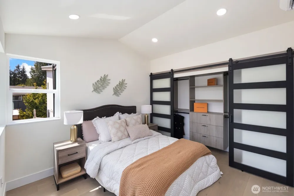 311 NW 92nd Street Seattle, WA 98117