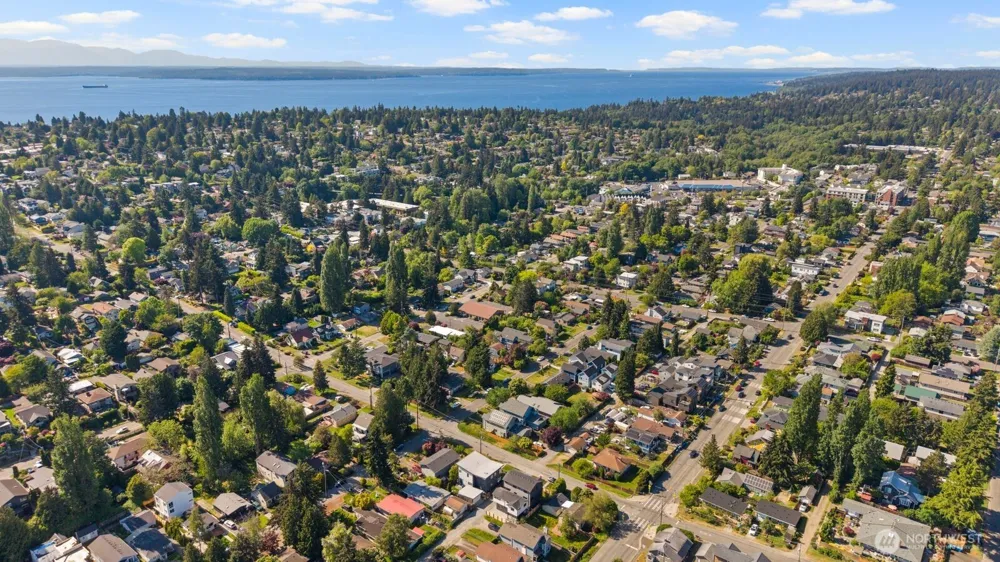 311 NW 92nd Street Seattle, WA 98117