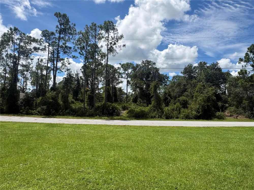 RENAULT CIR North Port, FL 34291