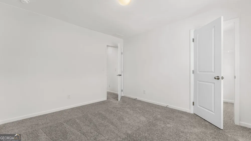 509 Hayes LN Canton, GA 30115