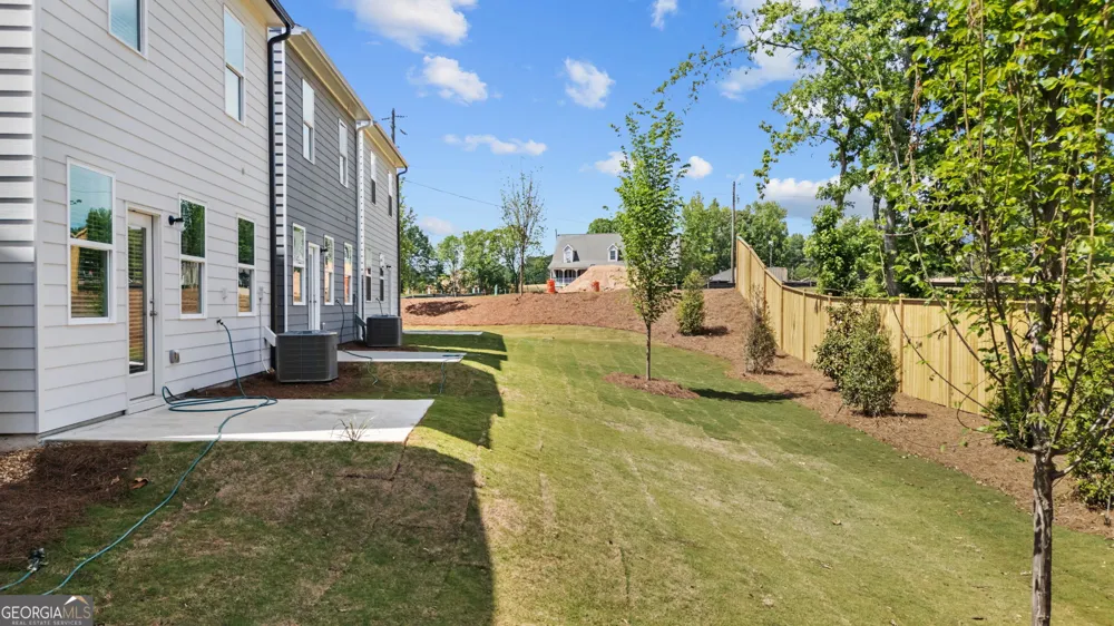 509 Hayes LN Canton, GA 30115