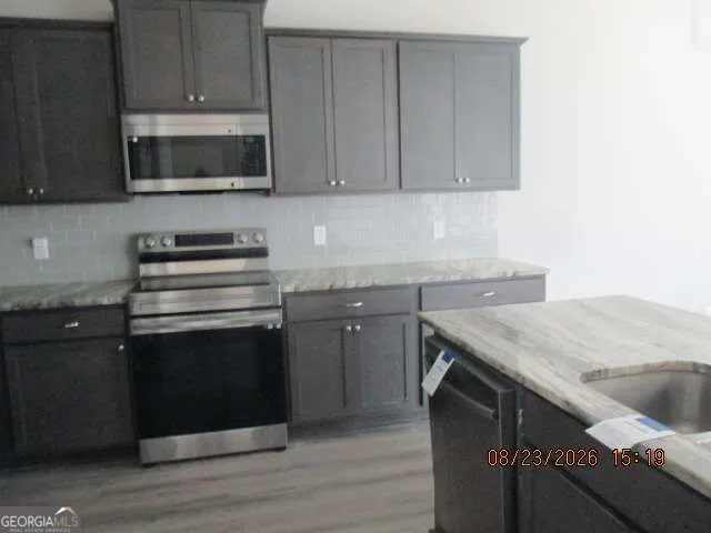 110 Brightleaf CIR Hinesville, GA 31313