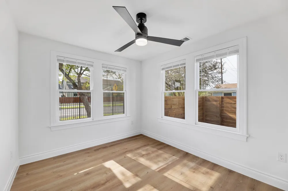 306 W Stassney Lane #1&2 Austin, TX 78745