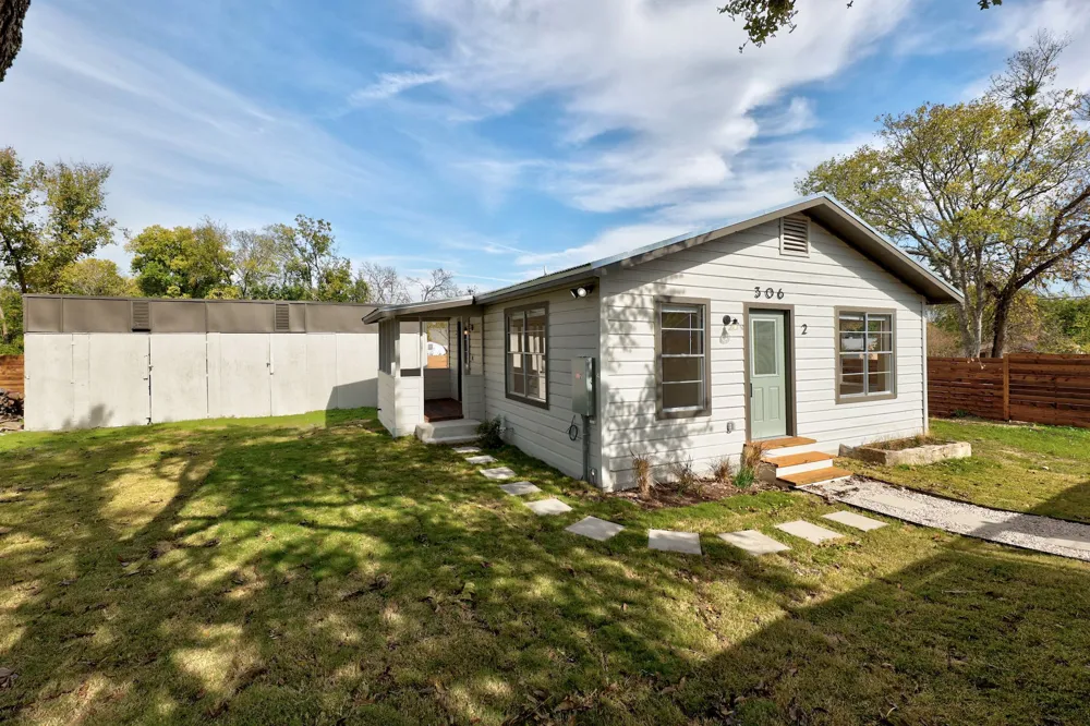 306 W Stassney Lane #1&2 Austin, TX 78745