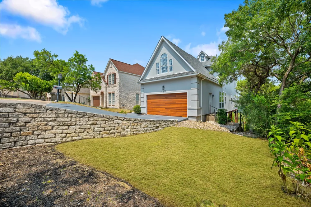5000 Valburn Court Austin, TX 78731