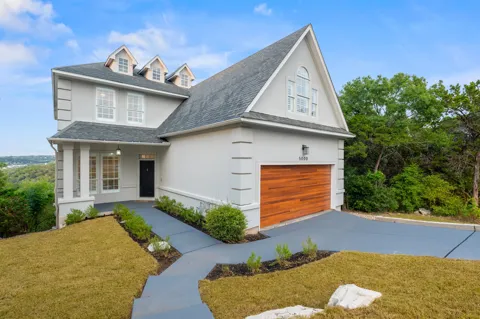 5000 Valburn Court