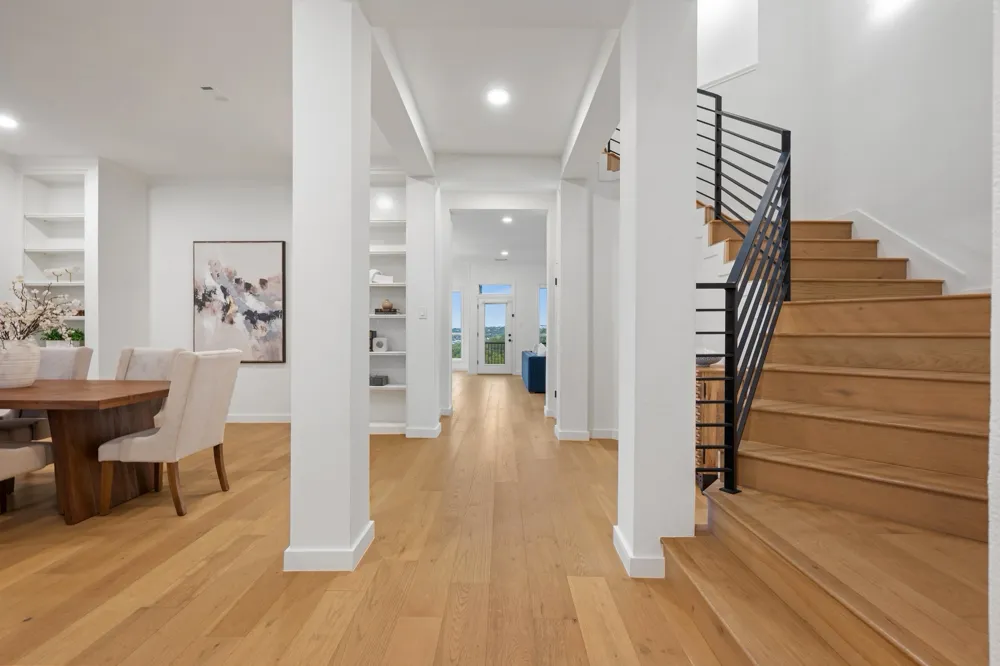 5000 Valburn Court Austin, TX 78731