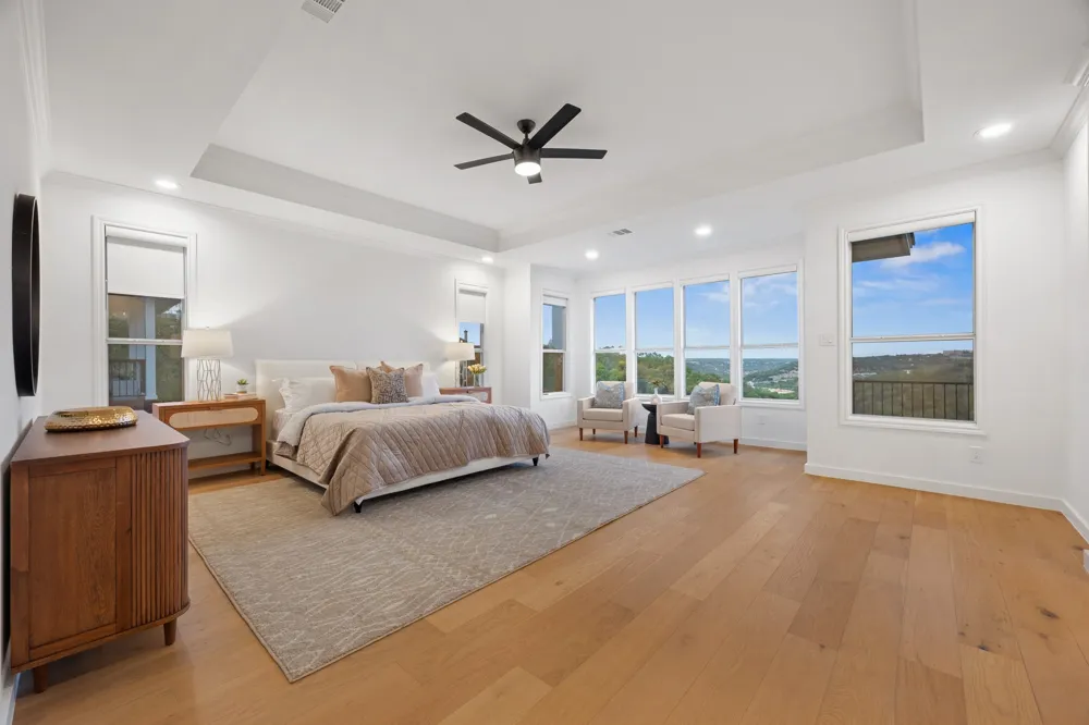 5000 Valburn Court Austin, TX 78731