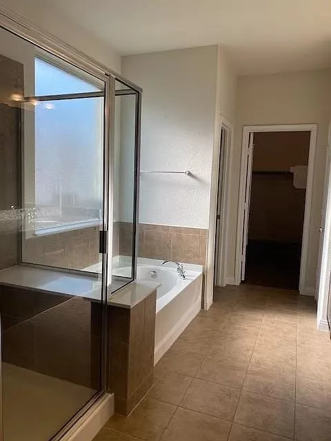 2112 Edson Court Leander, TX 78641