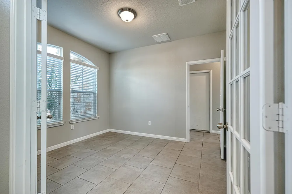 100 Northern Flicker Street Kyle, TX 78640