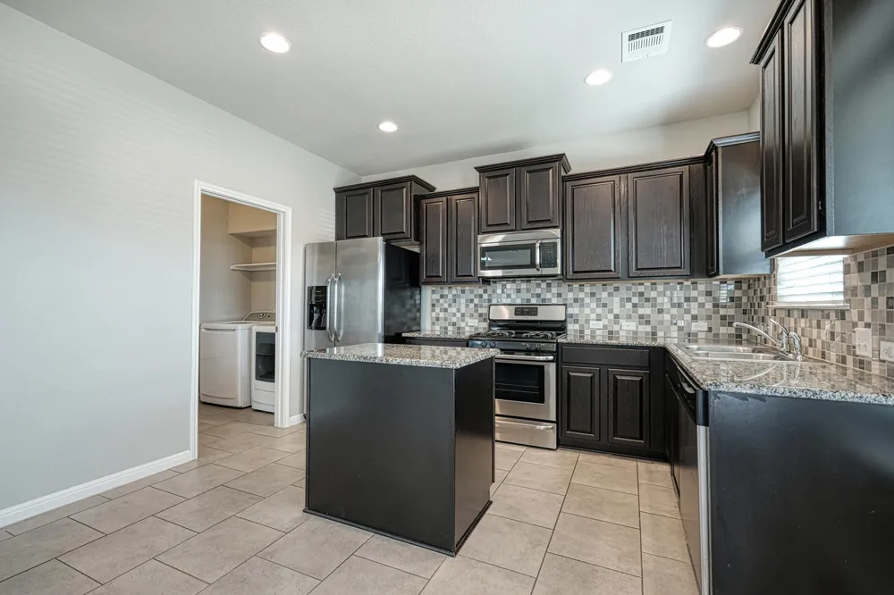 100 Northern Flicker Street Kyle, TX 78640