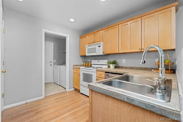8019 S Kittredge Court Englewood, CO 80112