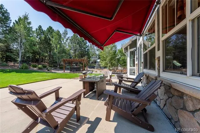 7116 S Flat Rock Court Aurora, CO 80016
