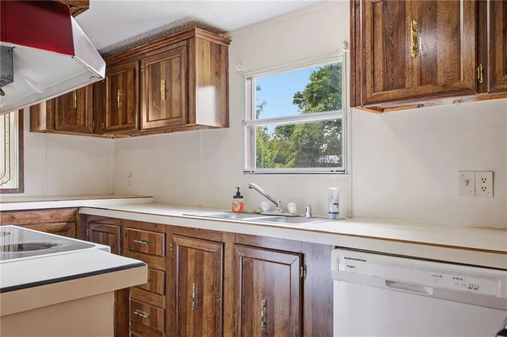 790 B Melson Road SW Cave Spring, GA 30124