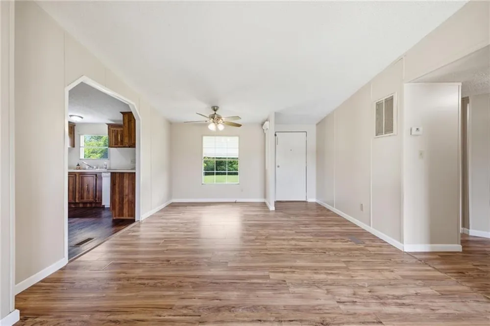 790 B Melson Road SW Cave Spring, GA 30124