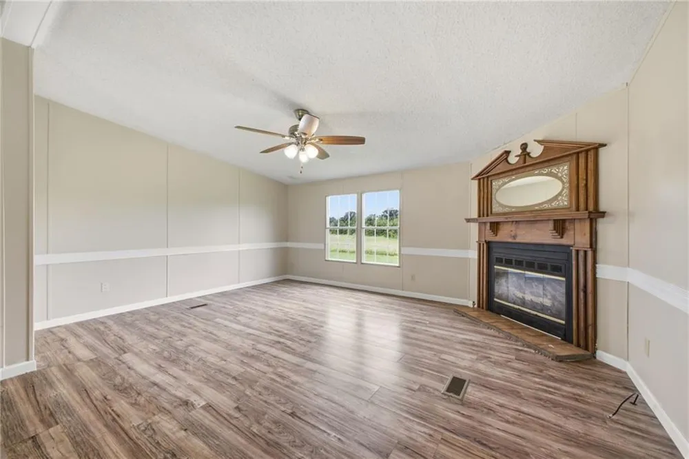 790 B Melson Road SW Cave Spring, GA 30124