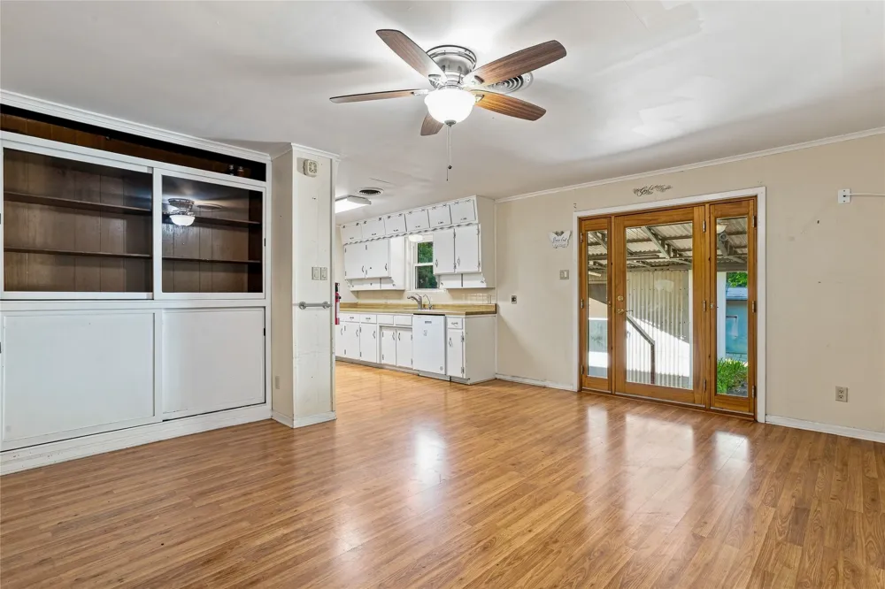 6725 Cylinda Sue Circle North Richland Hills, TX 76180